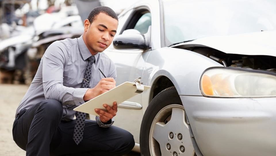 How a Car Accident Attorney Can Help Compensation Claims Made Easy 